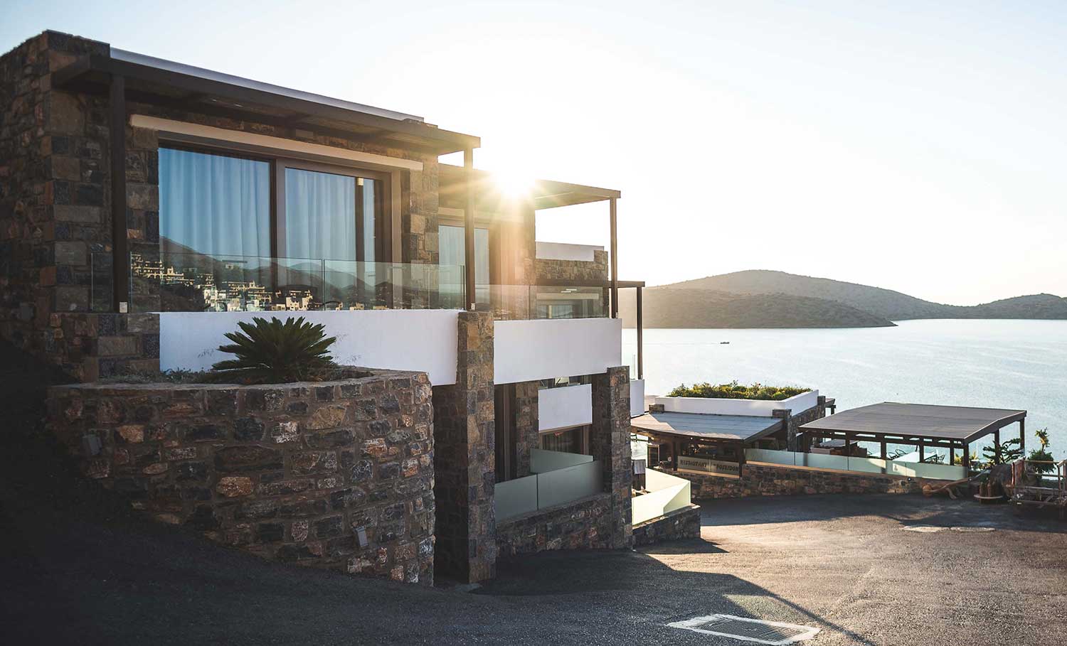 Preferring the simplicity of a cash home buyer