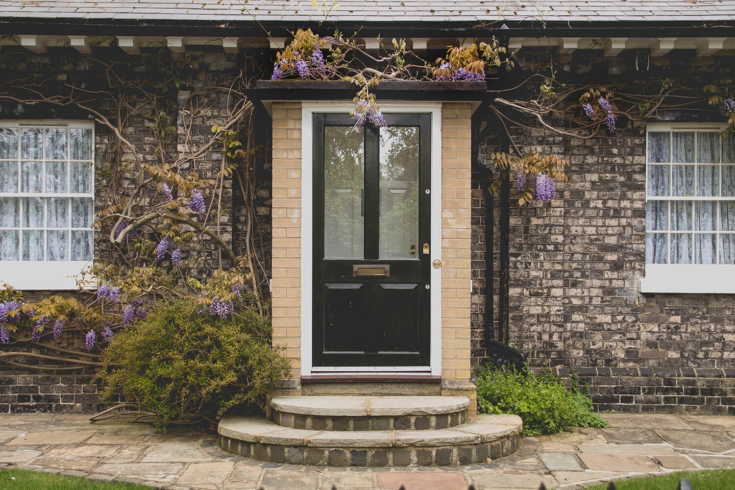 Reasons to sell a house for cash